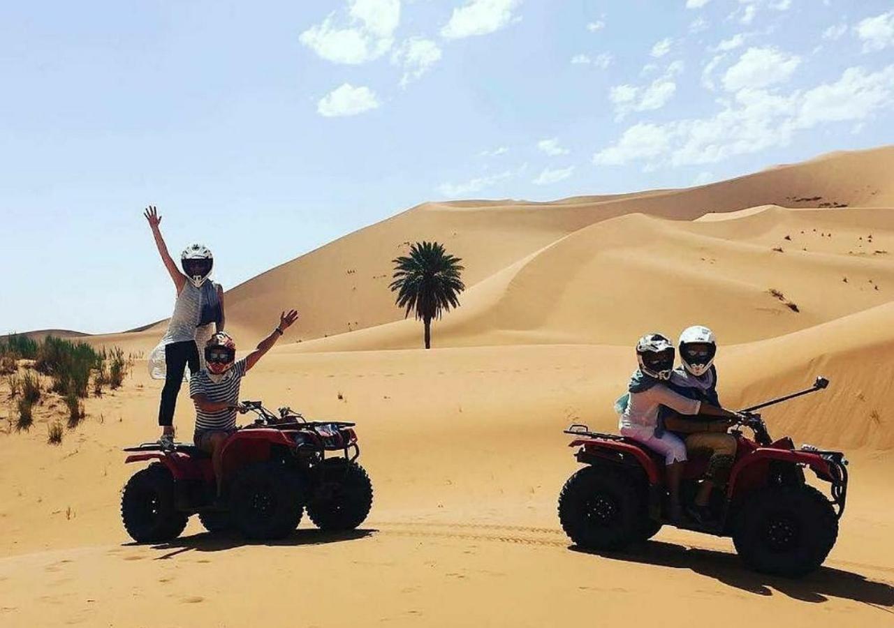 Holiday Luxury Camp Merzouga Bagian luar foto