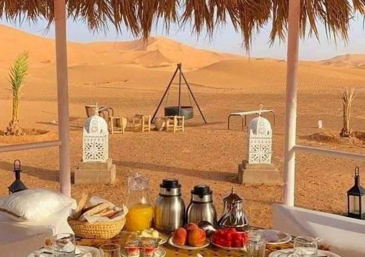 Holiday Luxury Camp Merzouga Bagian luar foto