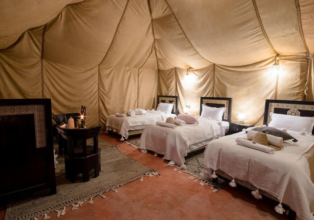 Holiday Luxury Camp Merzouga Ruang foto
